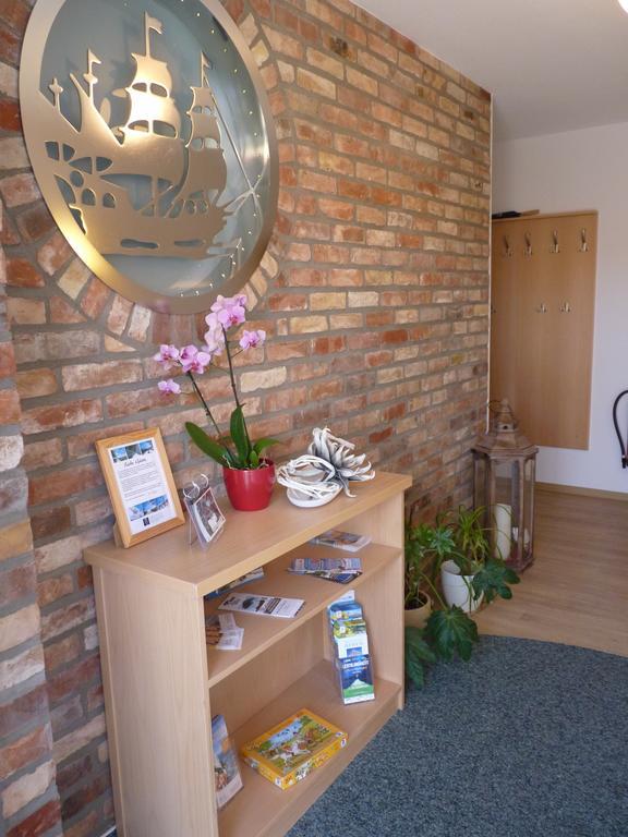 Cafe Und Pension Blohm Greifswald Ngoại thất bức ảnh