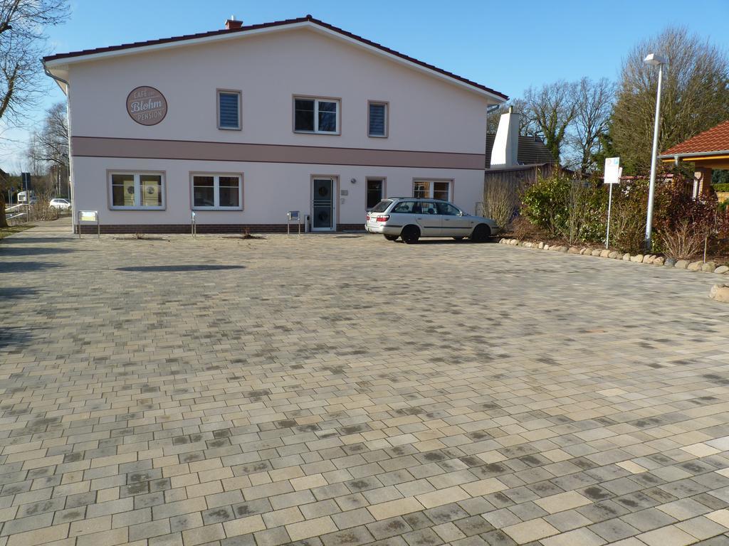 Cafe Und Pension Blohm Greifswald Ngoại thất bức ảnh