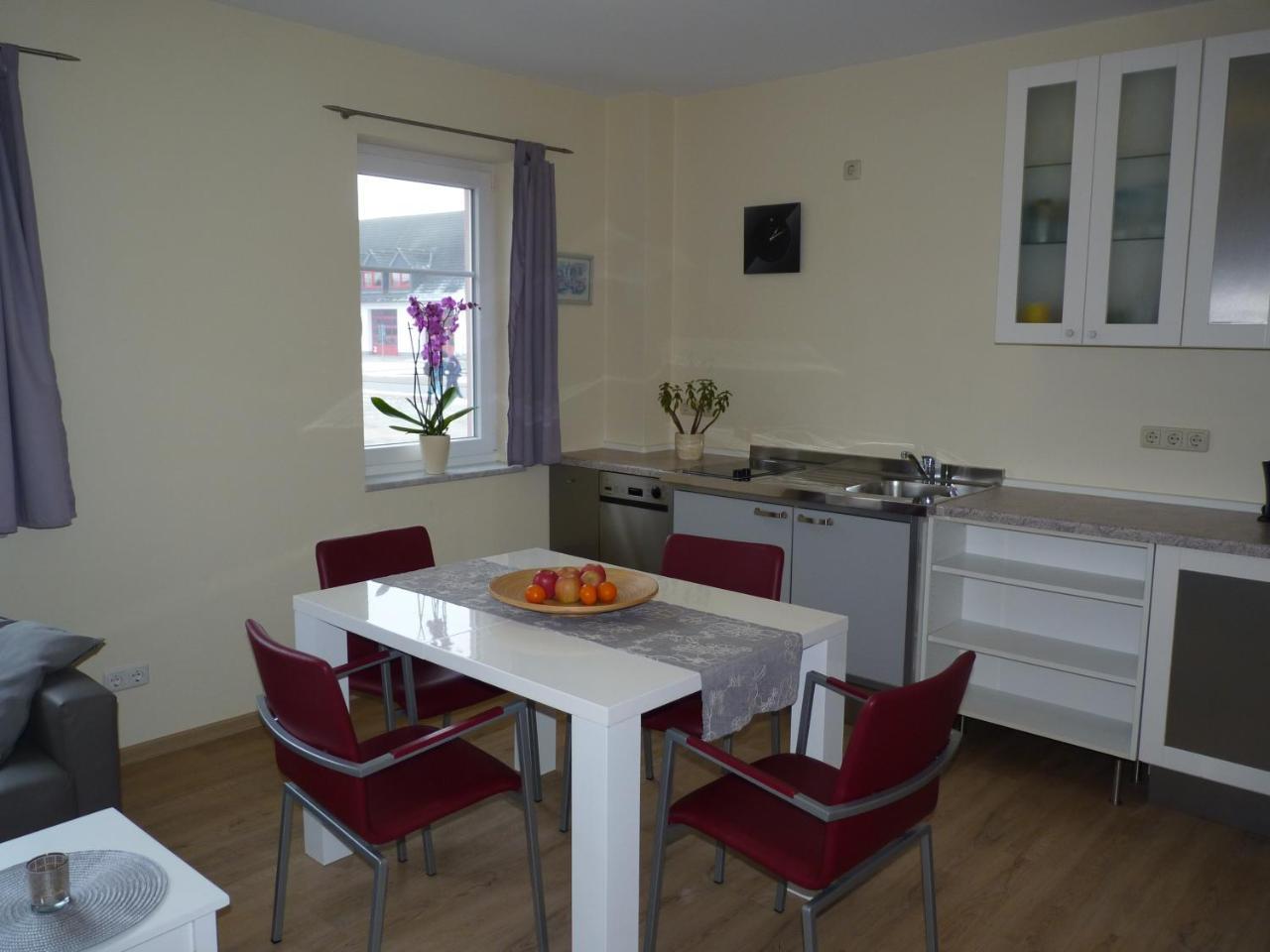 Cafe Und Pension Blohm Greifswald Ngoại thất bức ảnh