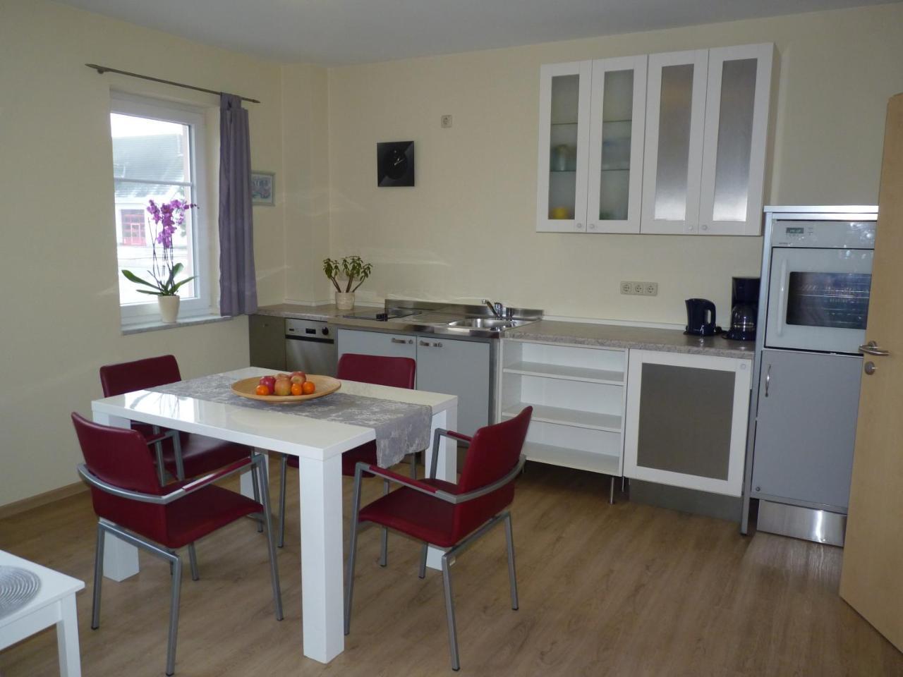 Cafe Und Pension Blohm Greifswald Ngoại thất bức ảnh